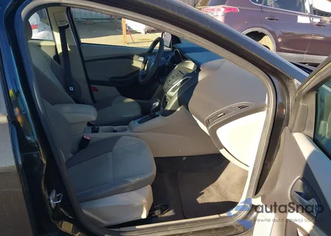 2013 Ford Focus Se из США, поврежденный, VIN 1FADP3F2XDL167659